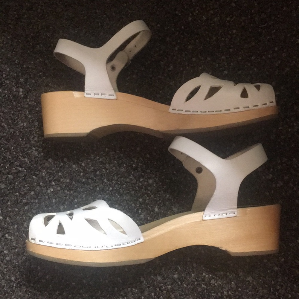 Swedish hasbeens ornament lacy sandal low heel